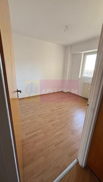 Apartament 4 camere 13 Septembrie
